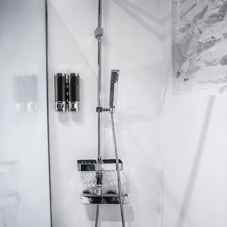 Sant' Elena Ny Loft Ricordi Scolpiti Nella Pietra